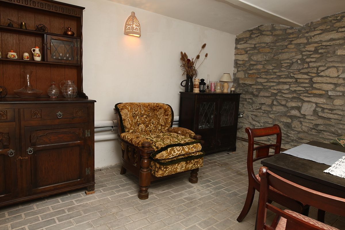 Prodej rodinného domu 161 m², pozemek 364 m² – fotografie 5