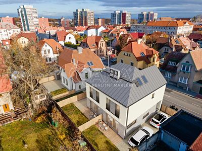 Prodej bytu 5+kk 104 m²