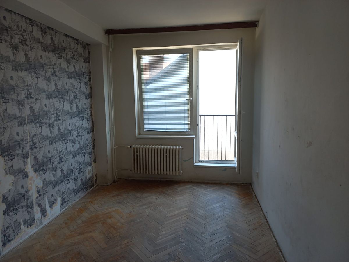 Pronájem bytu 2+1 52 m² – fotografie 2