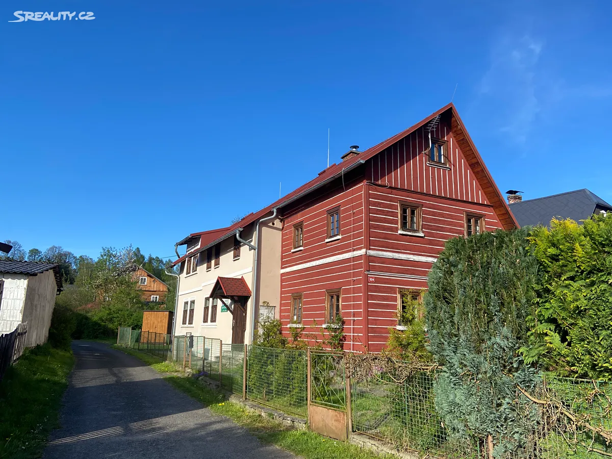 Prodej rodinného domu 280 m², pozemek 470 m², Sloup v Čechách