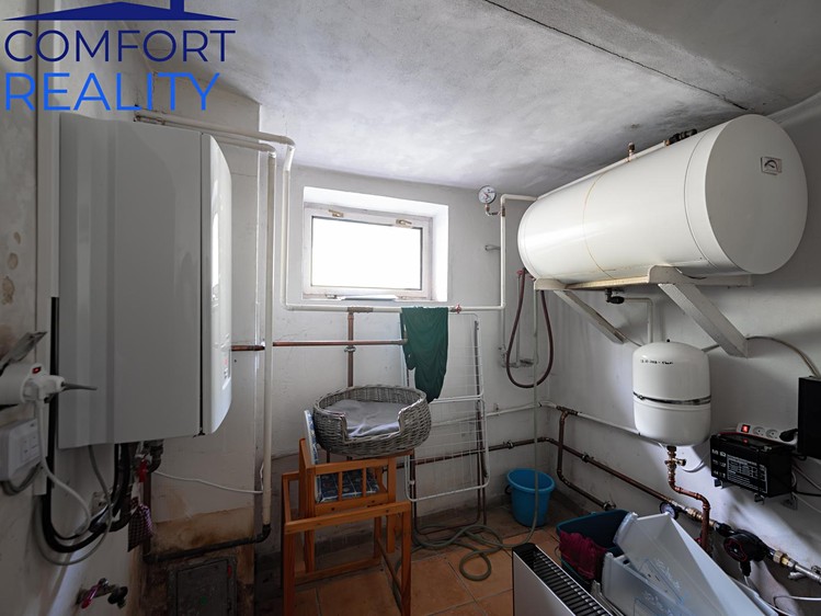 Комерційне приміщення на продаж, 308 м² (20 з 35)