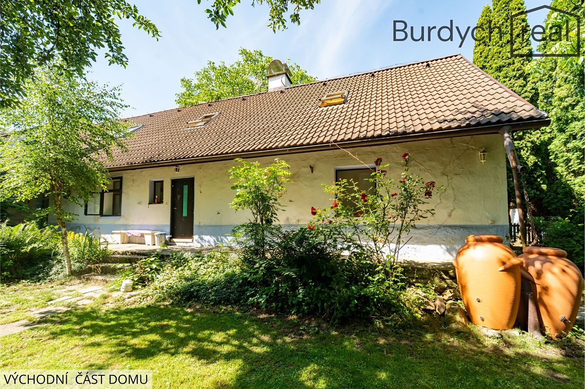 Prodej vícegeneračního domu 600 m², pozemek 1753 m² – fotografie 2