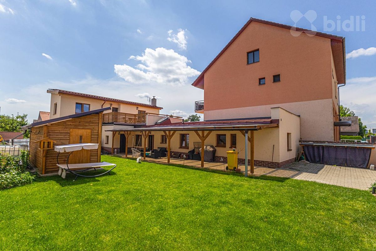 Prodej rodinného domu 130 m², pozemek 444 m²