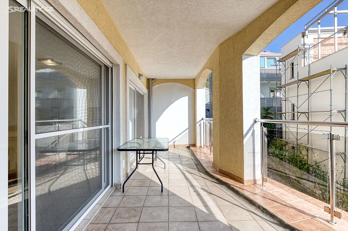 Prodej bytu 3+kk 120 m², Budva
