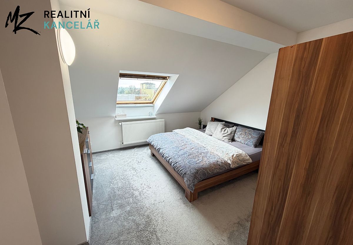 Pronájem bytu 4+kk 101 m² – fotografie 4