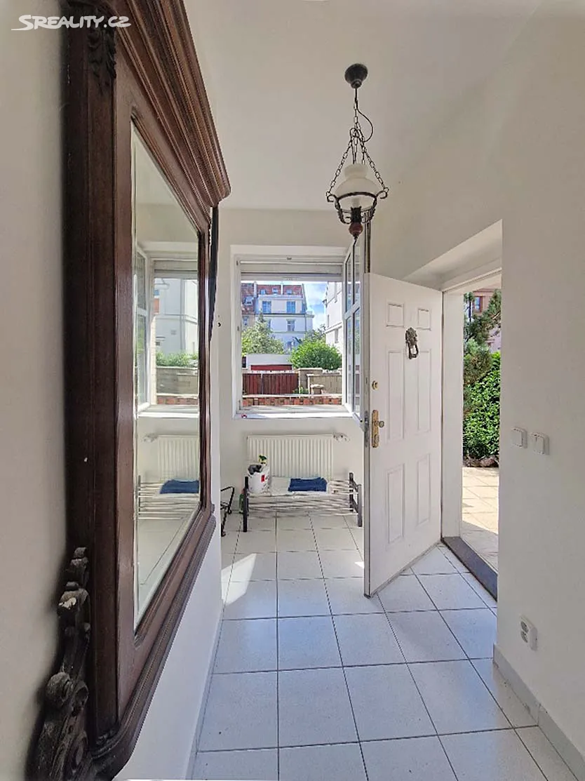 Prodej rodinného domu 181 m², pozemek 124 m² – pohled 5