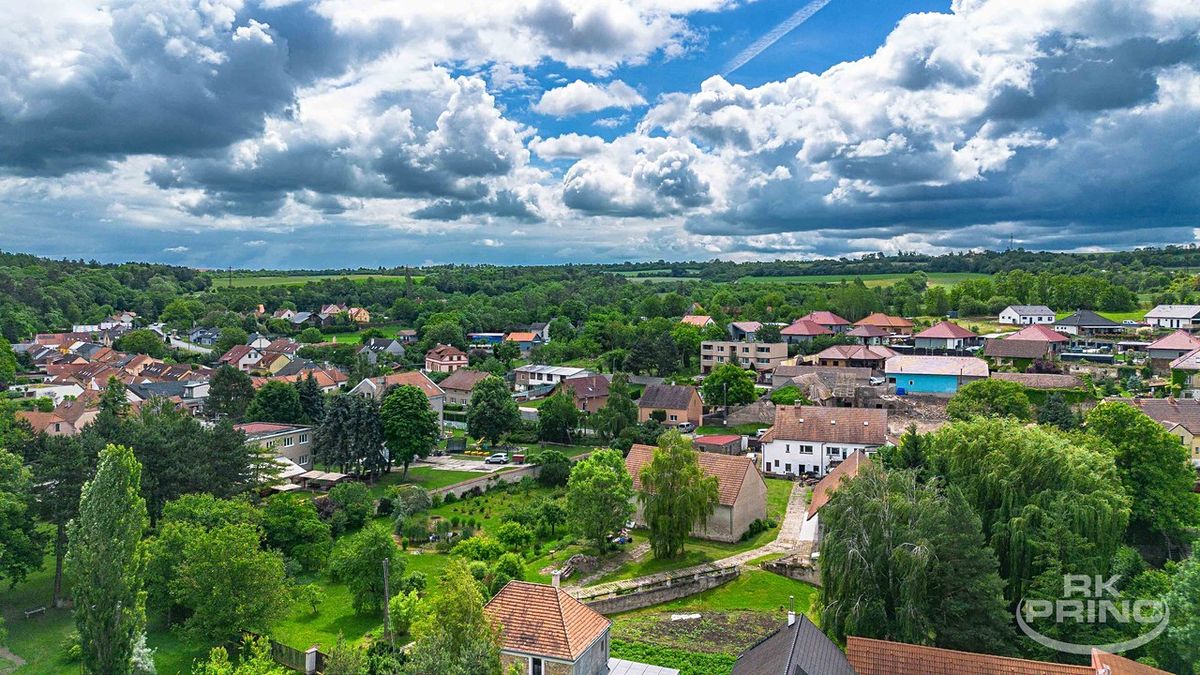 Prodej rodinného domu 200 m², pozemek 344 m² – fotografie 4