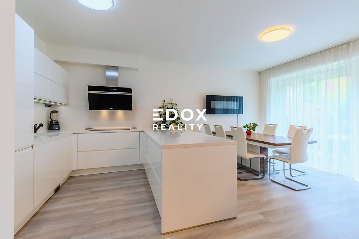 Prodej rodinného domu 162 m², pozemek 396 m² – fotografie 5