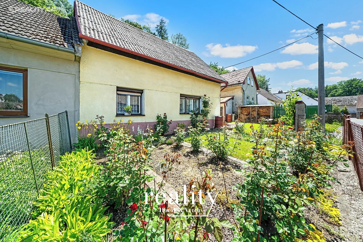Prodej rodinného domu 111 m², pozemek 466 m² - Widok 6