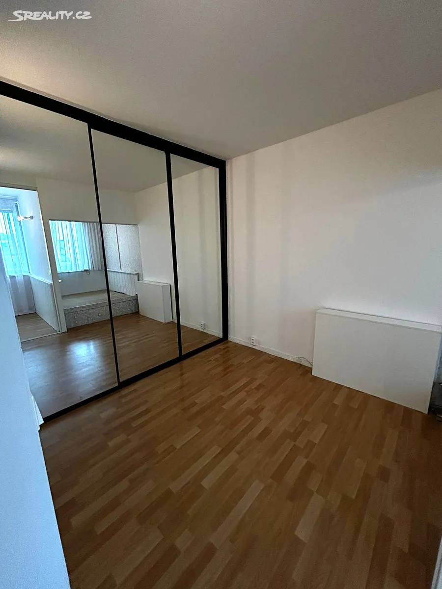 Prodej bytu 1+1 33 m², Pražského