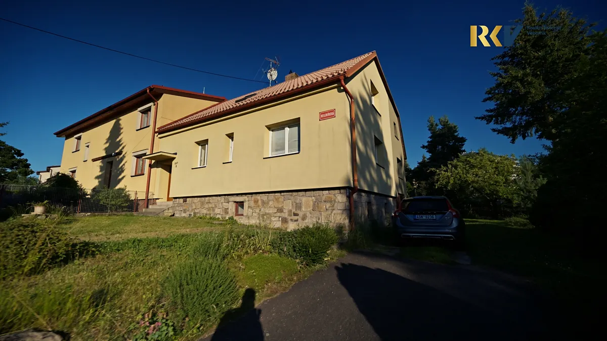 Prodej rodinného domu 257 m², pozemek 1016 m²