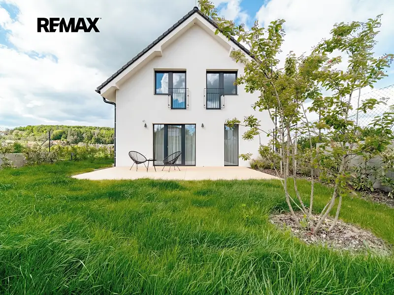 Prodej rodinného domu 138 m², pozemek 361 m², Lysice – náhled fotky 3
