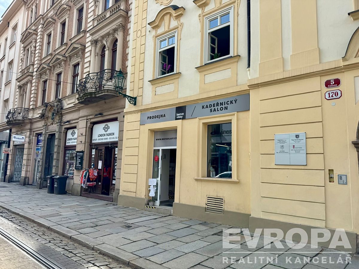 Pronájem obchodního prostoru 155 m²