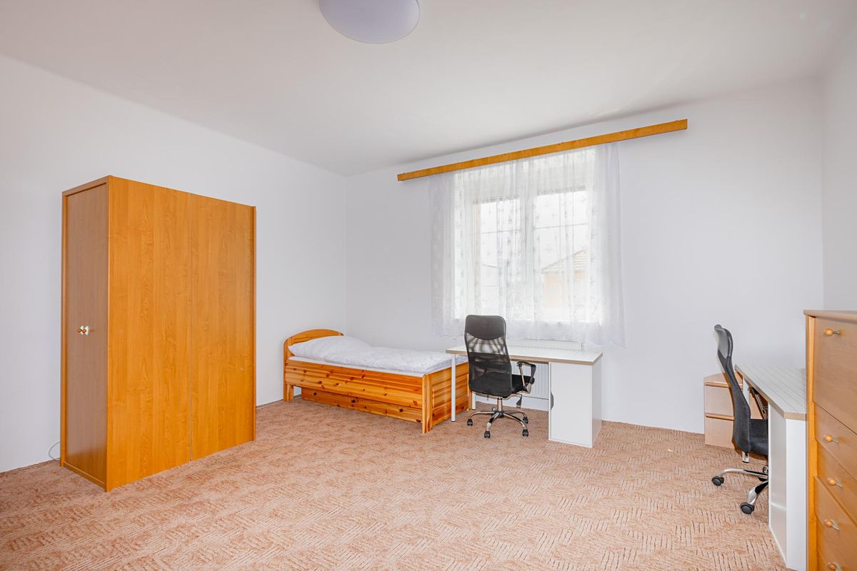 Pronájem bytu pokoje 20 m²