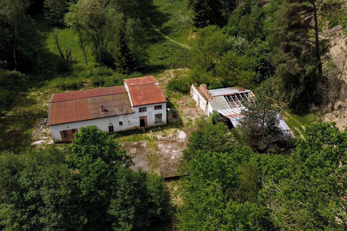 Prodej rodinného domu 152 m², pozemek 1250 m² – fotografie 2