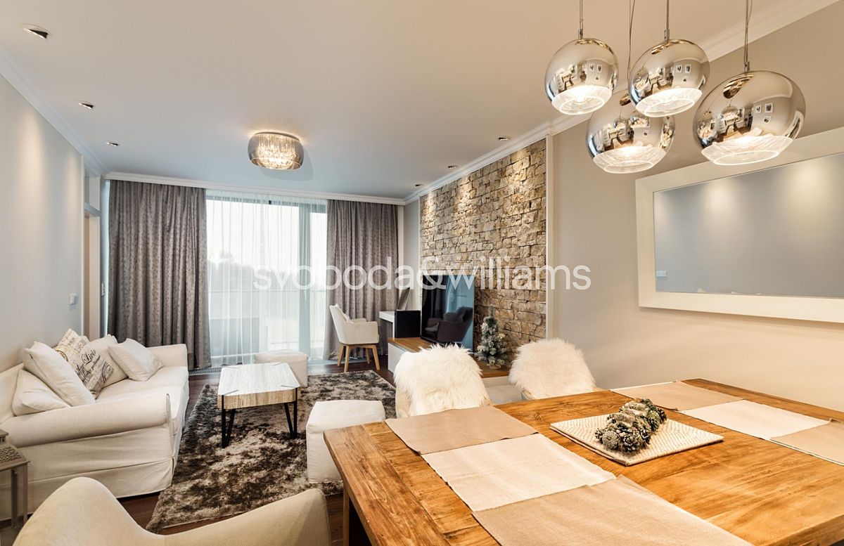 Pronájem bytu 4+kk 100 m² – fotografie 2