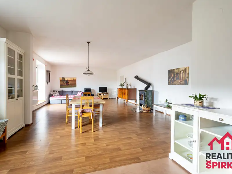 Prodej rodinného domu 154 m², pozemek 360 m², Moravská Třebová – náhled fotky 2