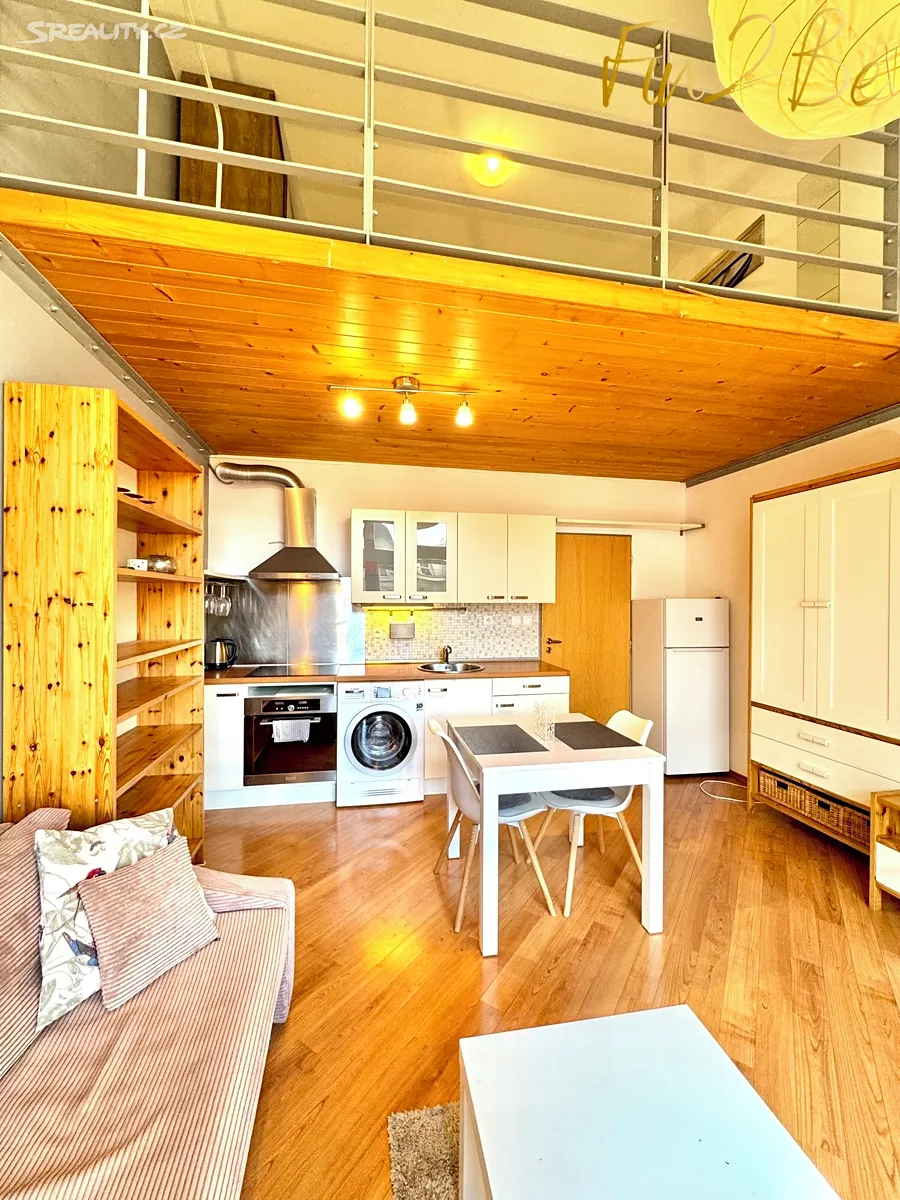 Pronájem bytu 1+kk 24 m²