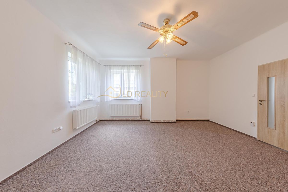Pronájem bytu 3+kk 70 m² – fotografie 5