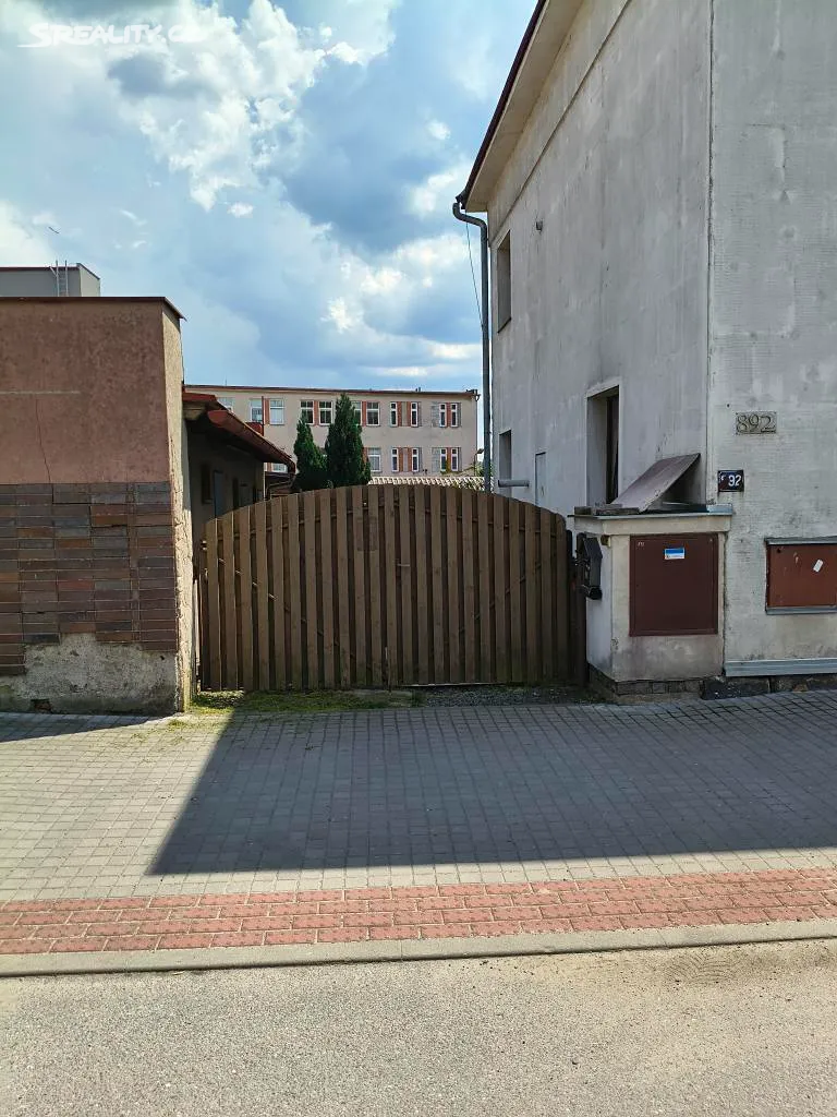 Pronájem bytu 3+1 115 m² – pohled 2