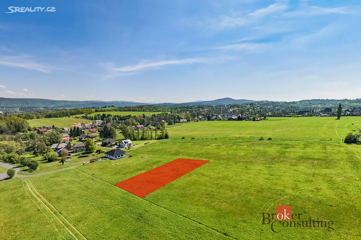 Prodej stavebního pozemku 1333 m² - Więcej