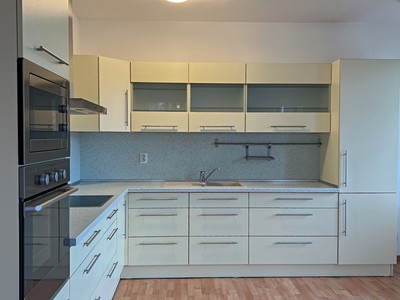 Pronájem bytu 3+kk 81 m²