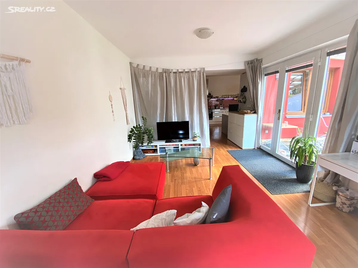 Prodej rodinného domu 77 m², pozemek 128 m² – pohled 4