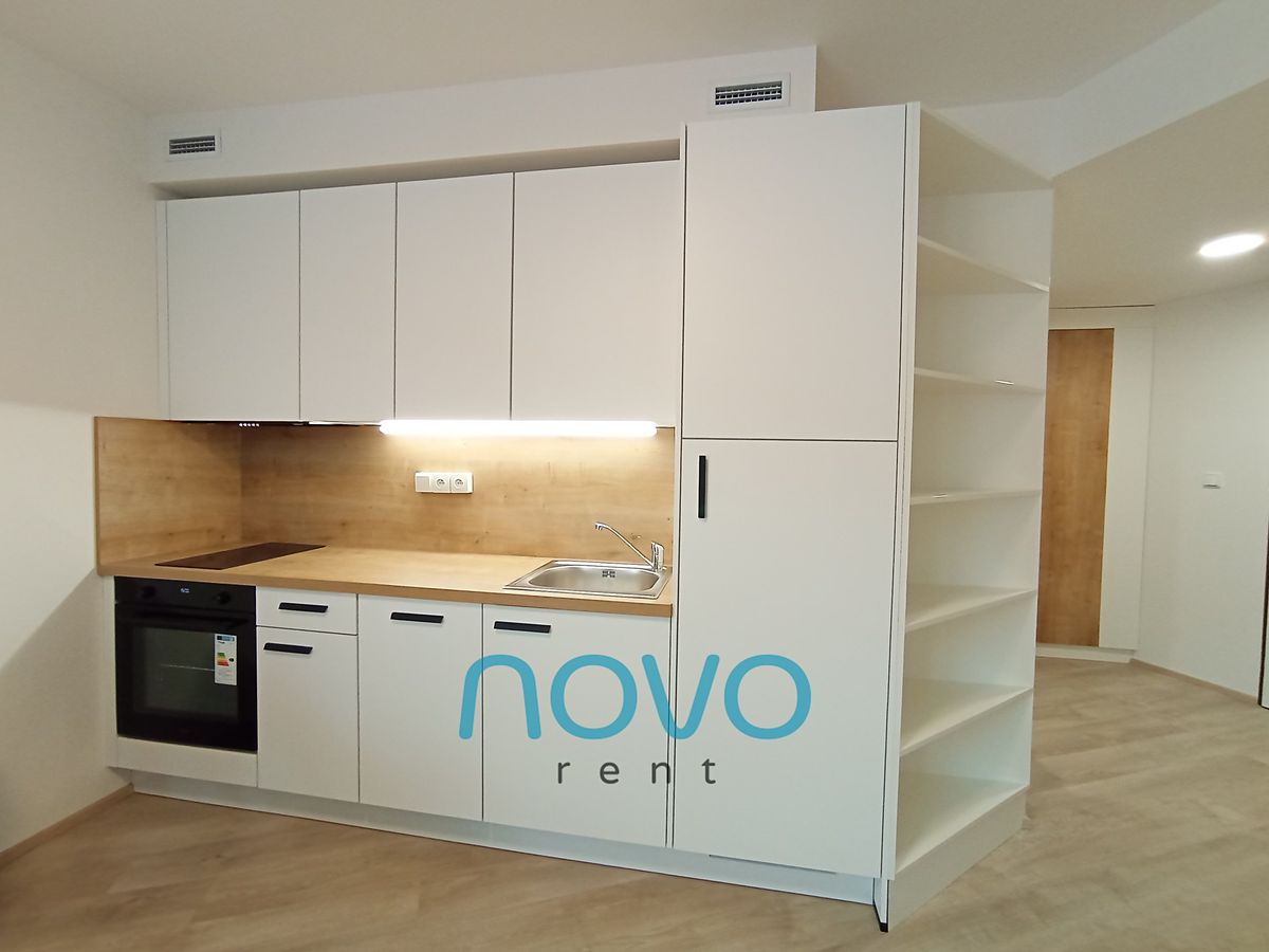 Pronájem bytu 2+kk 37 m²