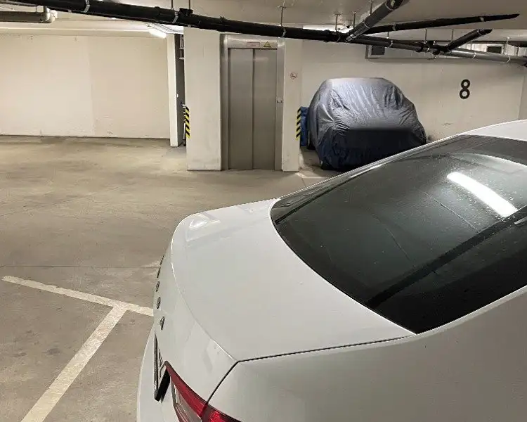 Prodej garážového stání 17 m², Praha – náhled fotky 3
