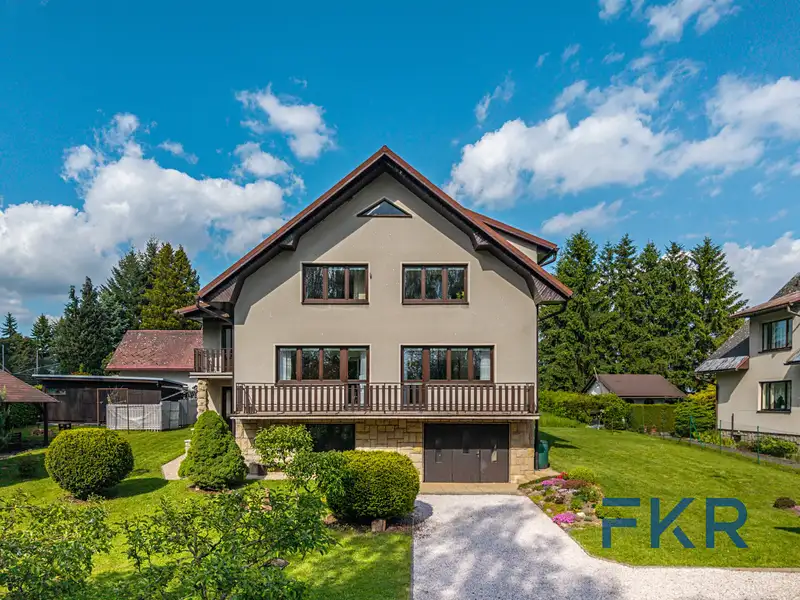 Prodej rodinného domu 265 m², pozemek 1297 m², Studenec – náhled fotky 2