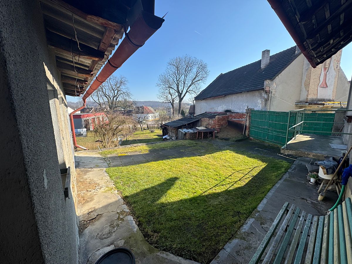 Prodej rodinného domu 324 m², pozemek 212 m² – fotografie 4