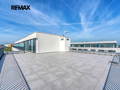 Pronájem bytu 2+kk 64 m²