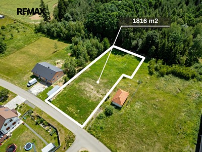 Prodej  stavebního pozemku 1 816 m²