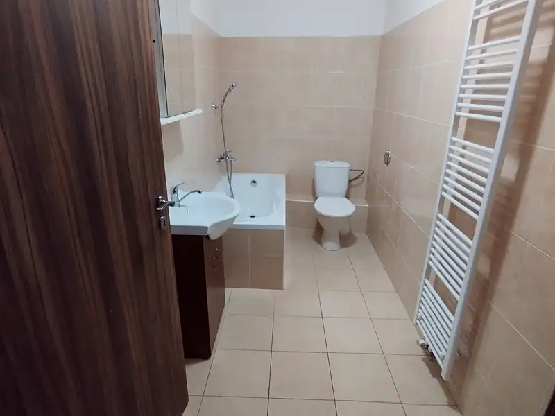 Pronájem bytu 2+kk 50 m², Turnov – náhled fotky 2