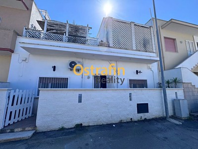 Prodej  rodinného domu 100 m², pozemek 100 m²