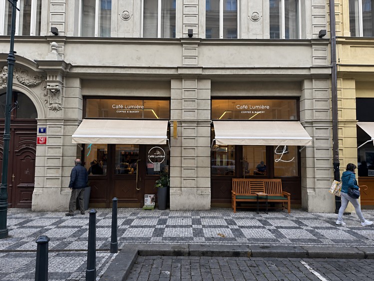 Gewerbefläche zur Miete, 137 m² (1 von 11)