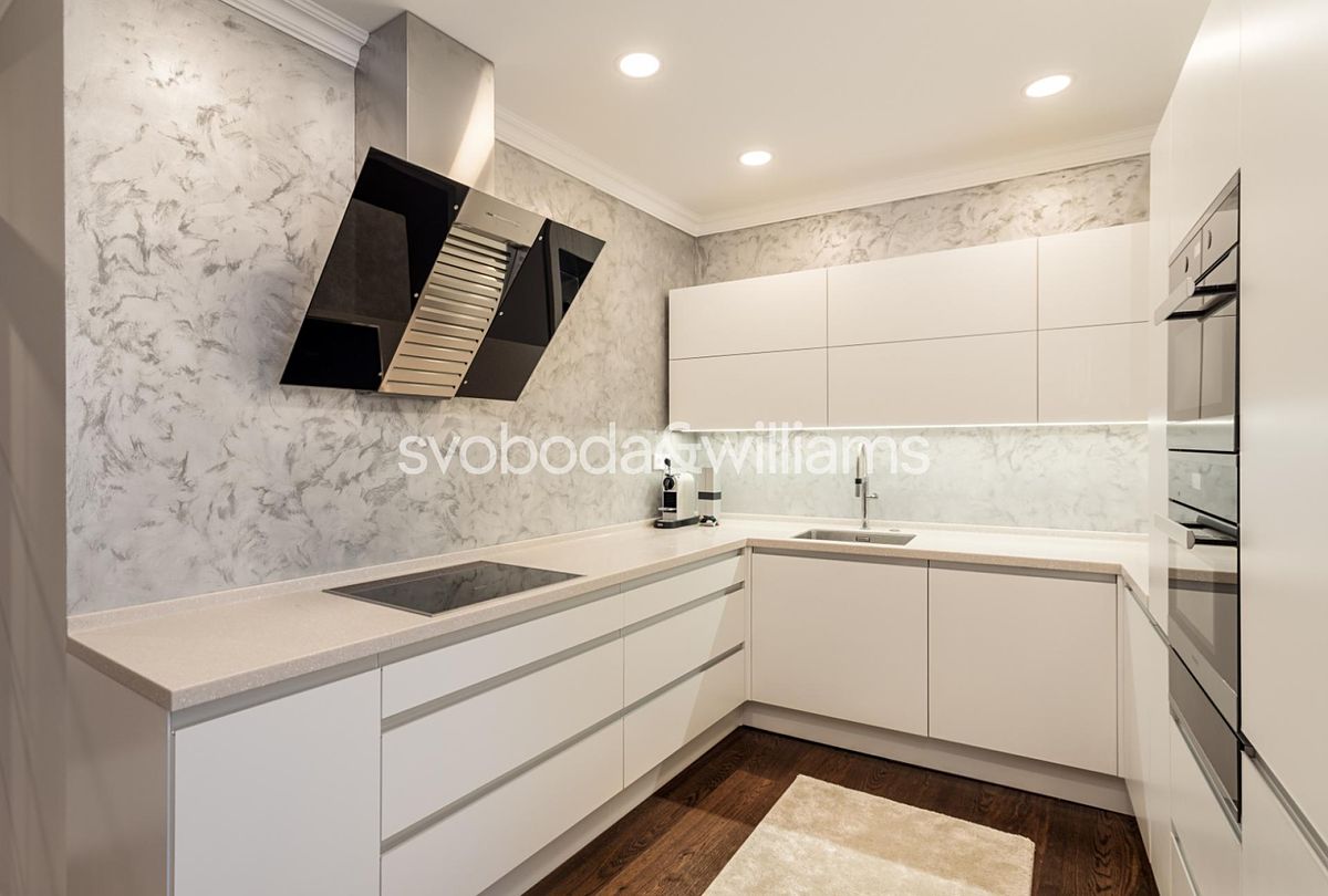Pronájem bytu 4+kk 100 m² – fotografie 5