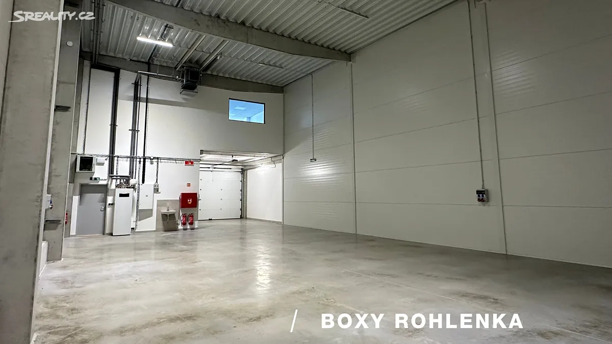 Pronájem skladového prostoru 268 m², Tvarožná