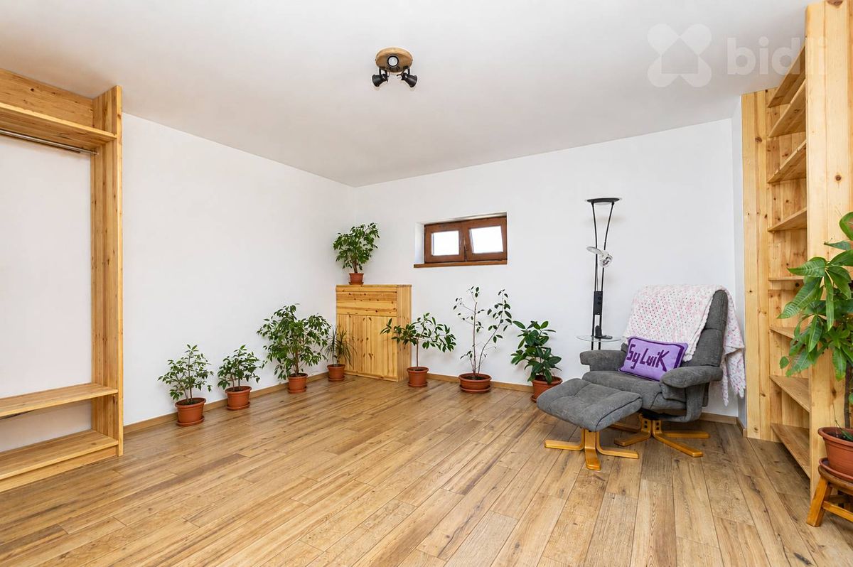 Prodej rodinného domu 130 m², pozemek 444 m² – fotografie 5