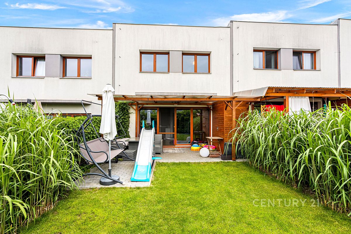 Prodej rodinného domu 133 m², pozemek 185 m² – fotografie 2
