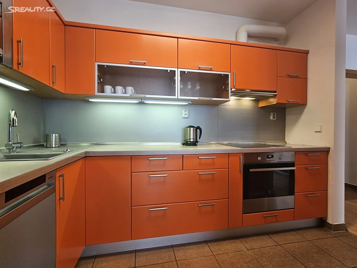 Pronájem bytu 3+kk 102 m² – další
