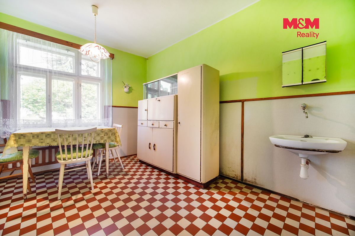Prodej rodinného domu 169 m², pozemek 583 m² – fotografie 3