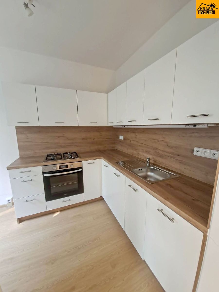 Prodej bytu 2+1 44 m² – fotografie 4