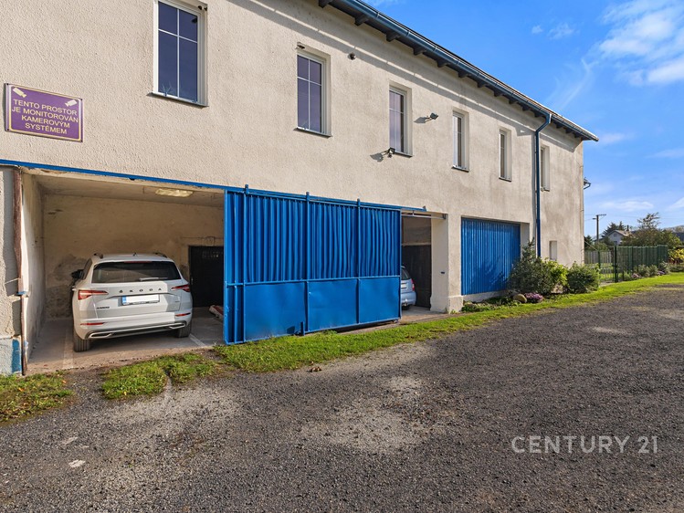 Комерційне приміщення на продаж, 900 м² (33 з 49)