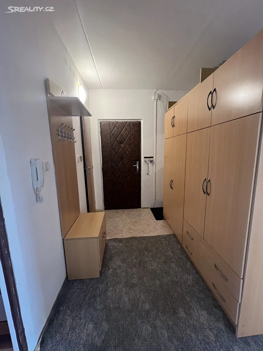 Pronájem bytu 3+1 76 m² – pohled 4