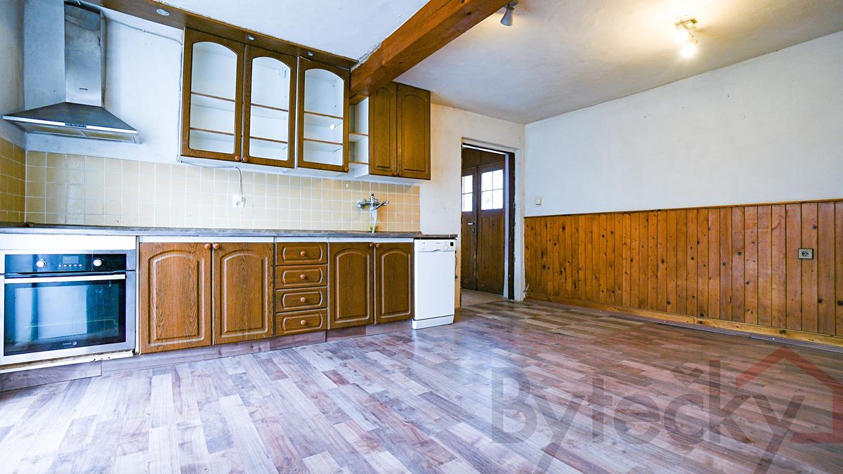 Prodej rodinného domu 129 m², pozemek 482 m² – fotografie 5