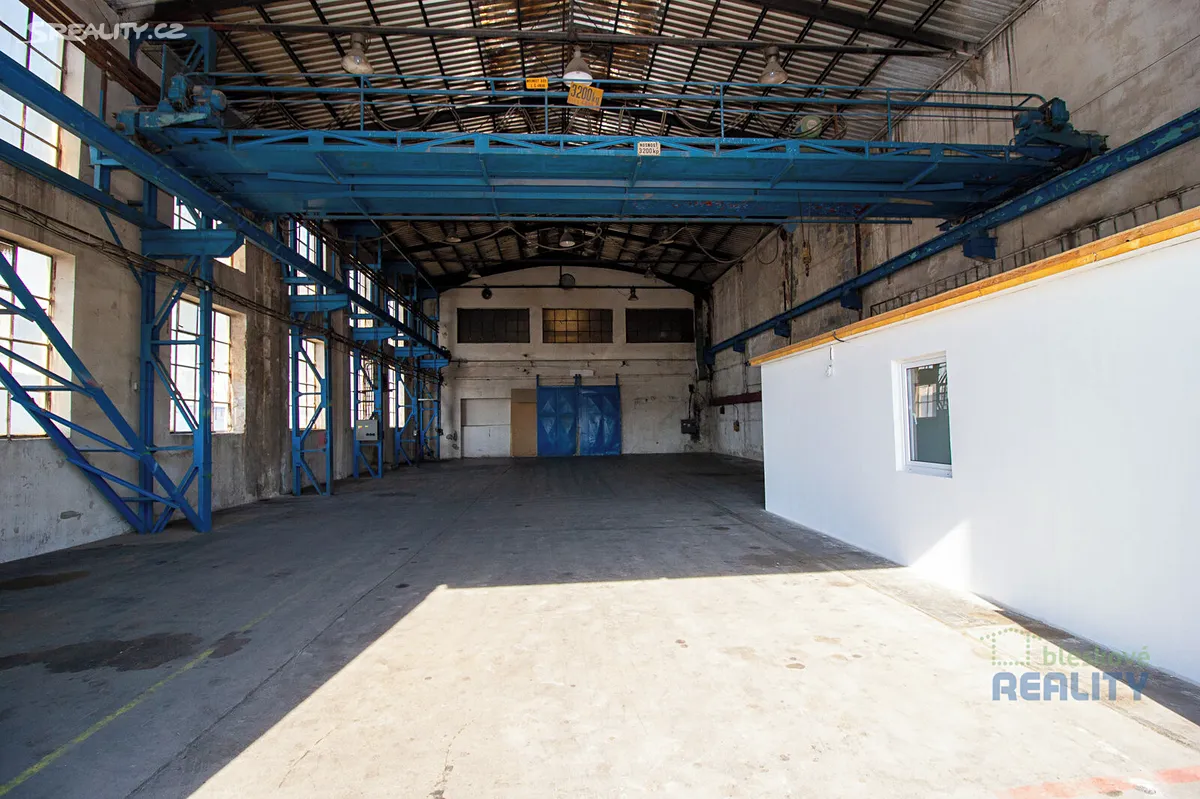 Pronájem skladového prostoru 424 m² – pohled 5