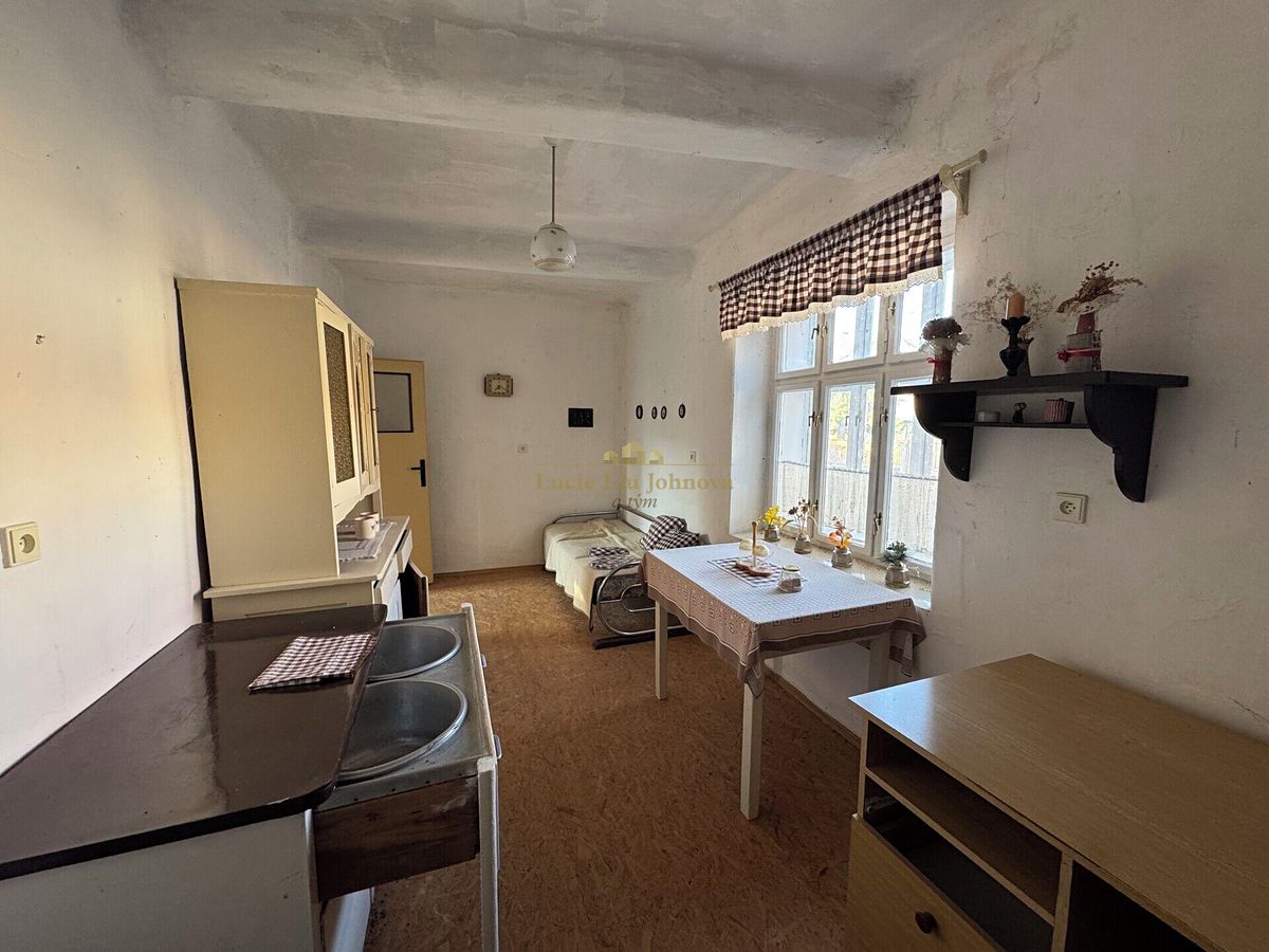 Prodej rodinného domu 70 m², pozemek 404 m² – fotografie 3
