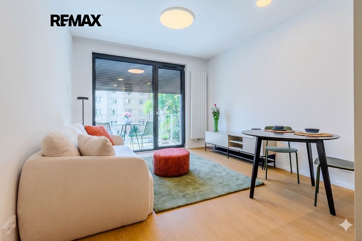 Pronájem bytu 1+kk 48 m²