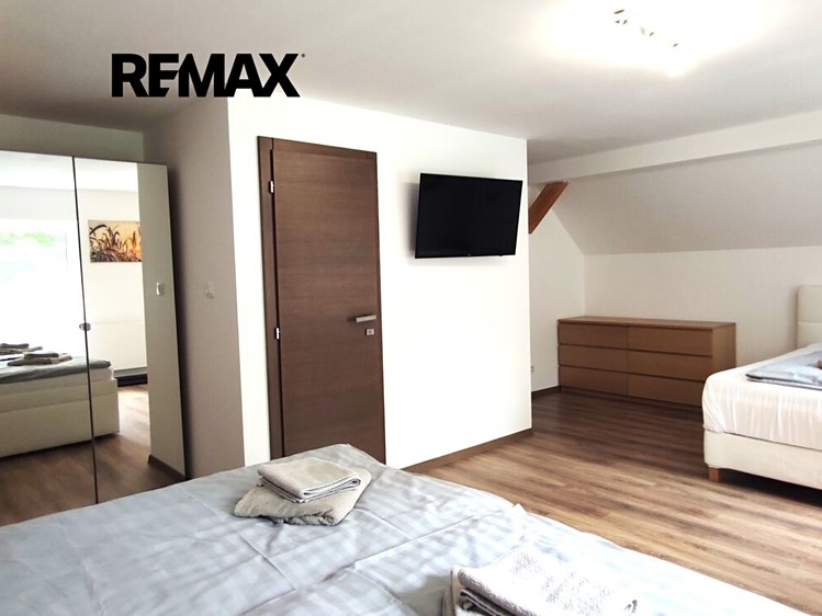 Prodej komerčního prostoru, 500 m² (14 z 24)